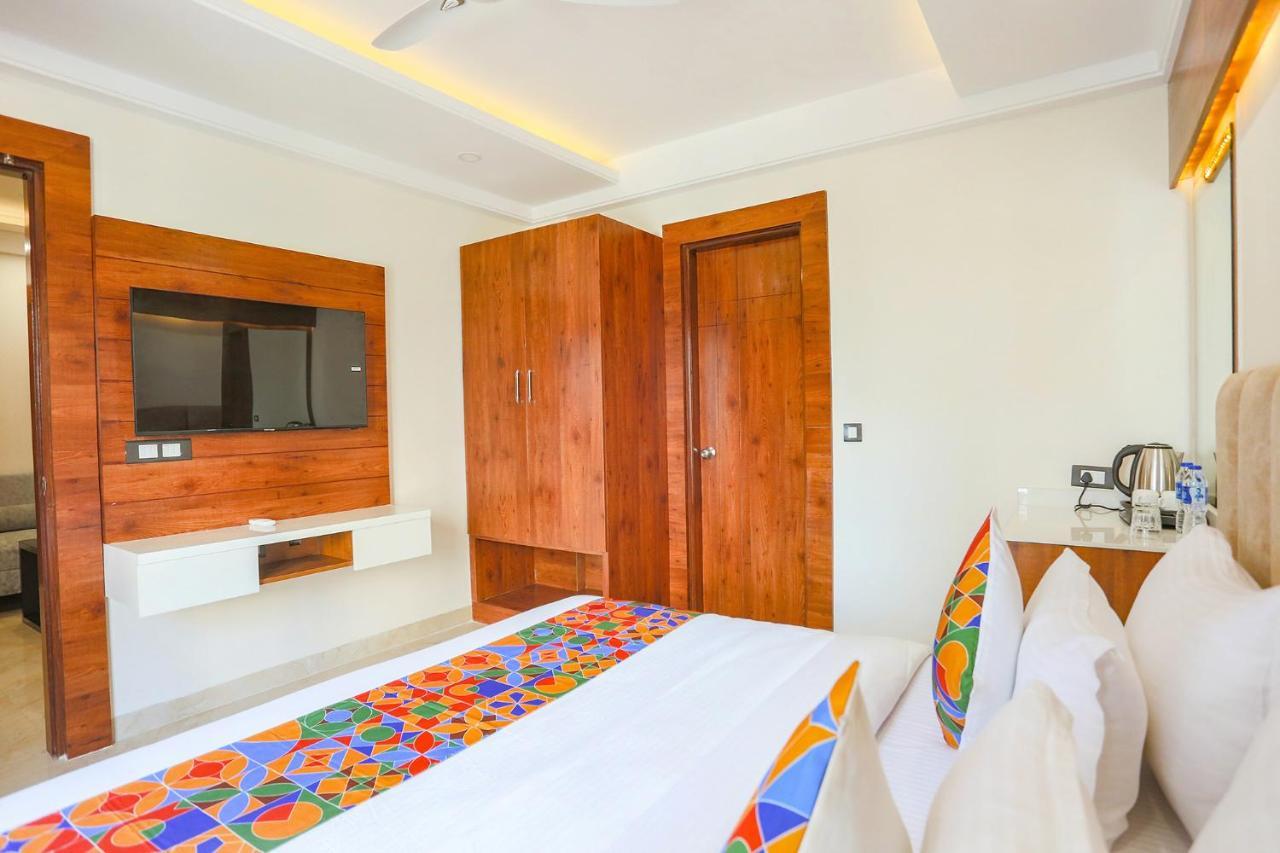 Fabhotel Golf Inn Golf Course Road Gurgaon Exterior foto